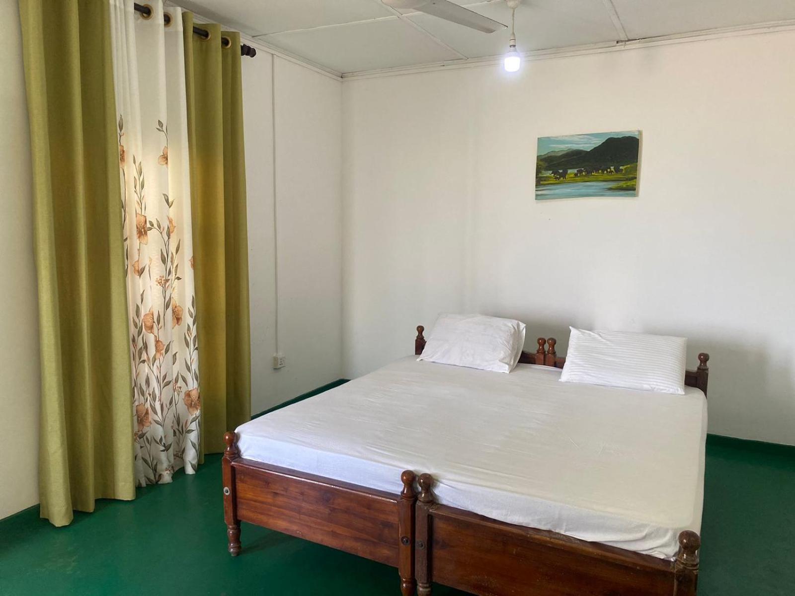 Happy Beach Safari Retreat 汉班托塔 外观 照片