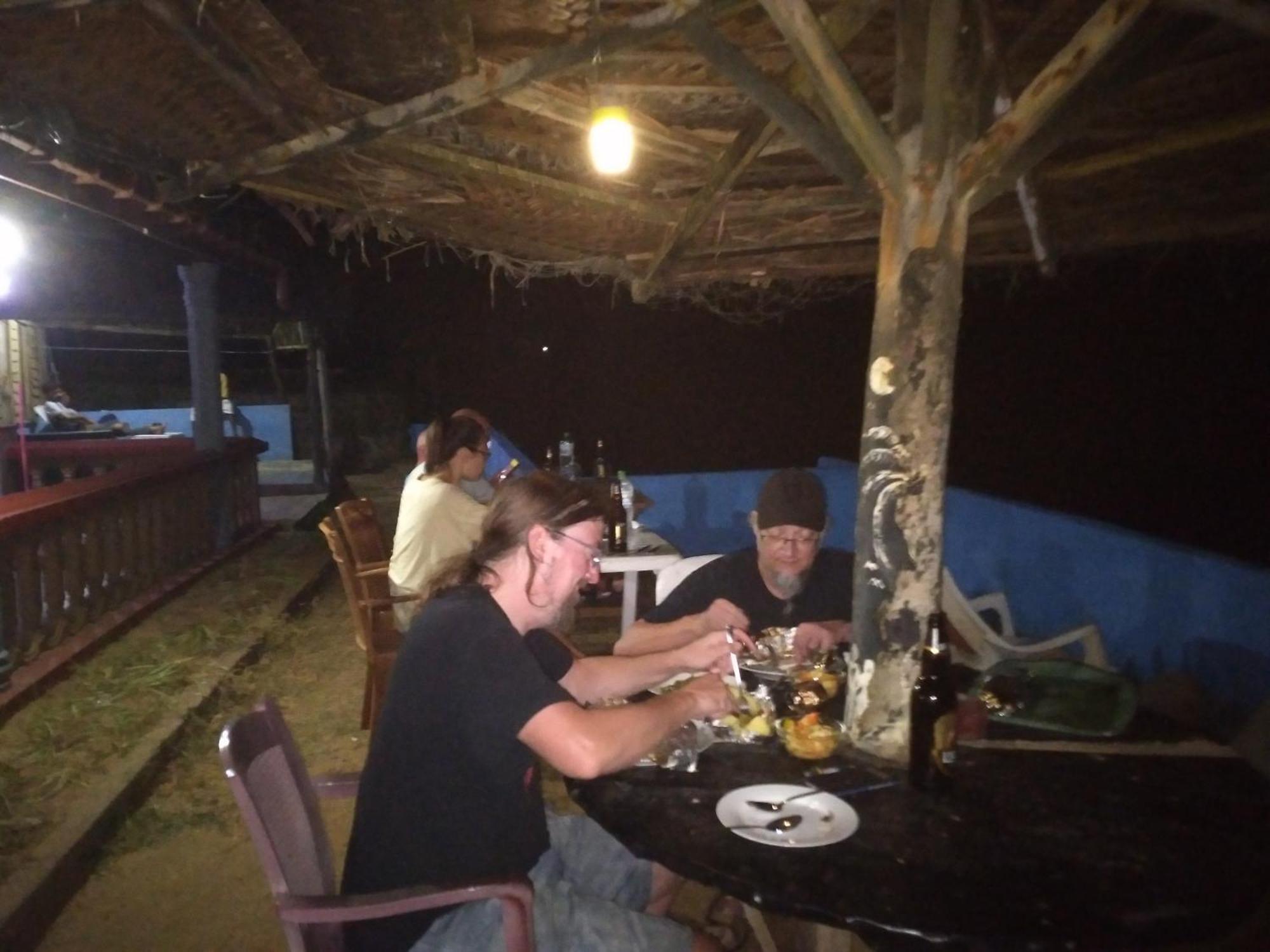 Happy Beach Safari Retreat 汉班托塔 外观 照片